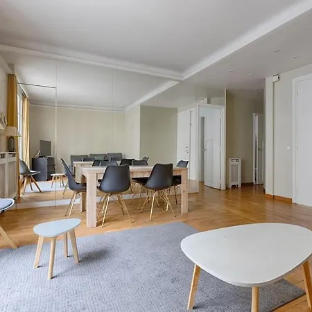 Apartament Paul Doumer Trocadero : Cosy 1br 4p *